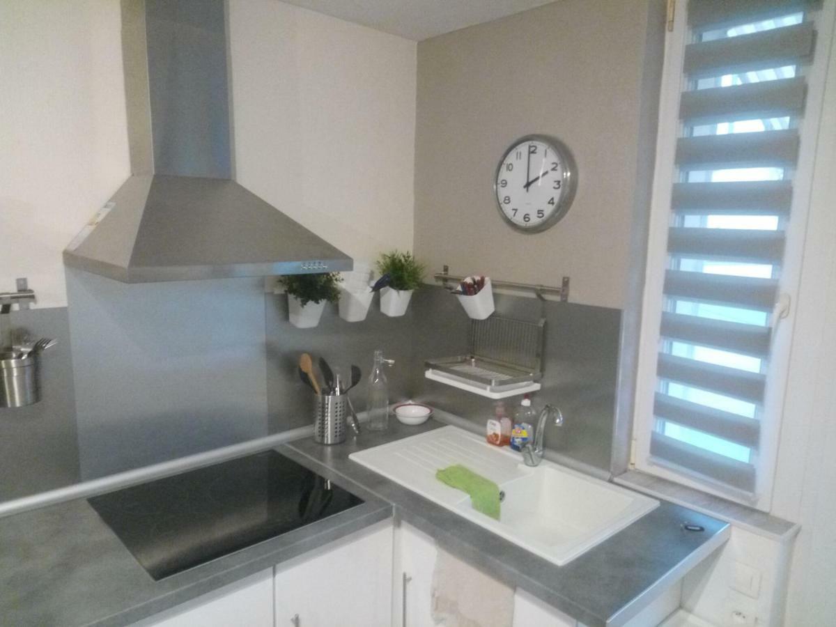 Studio Au Calme Apartment Batilly  Luaran gambar